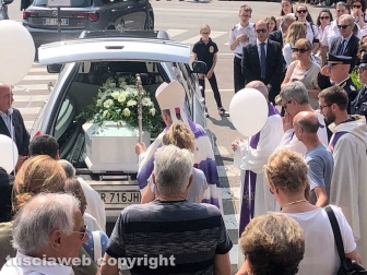 Il funerale di Leonardo Cristiani