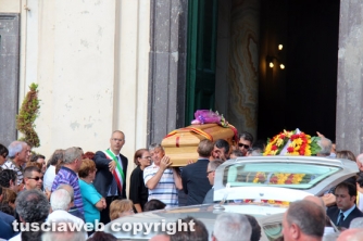 San Lorenzo Nuovo - I funerali di Lisei e Papini