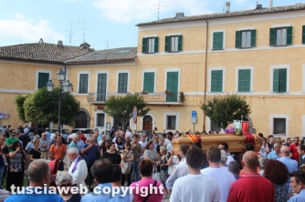 San Lorenzo Nuovo - I funerali di Lisei e Papini