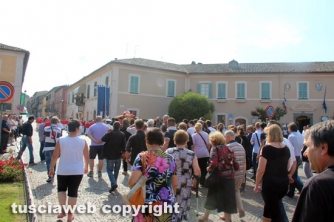 San Lorenzo Nuovo - I funerali di Lisei e Papini