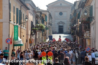 San Lorenzo Nuovo - I funerali di Lisei e Papini