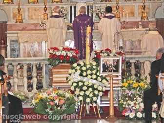 Vetralla - I funerali di Luciano Di Gregorio e Luigina Graziani