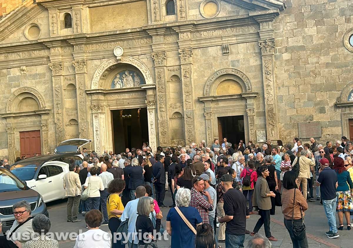 Bolsena - I funerali di Luciano Dottarelli