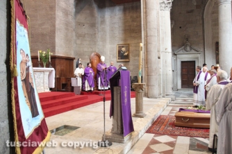 I funerali di monsignor Zarletti