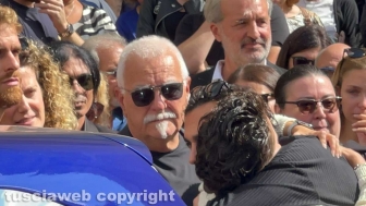 Ronciglione - I funerali di Nadia Ferrari - Marco e Maurizio Mengoni
