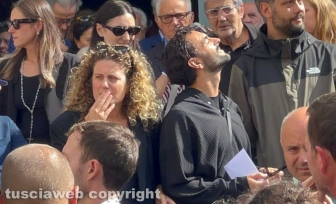 Ronciglione - I funerali di Nadia Ferrari - Marco Mengoni