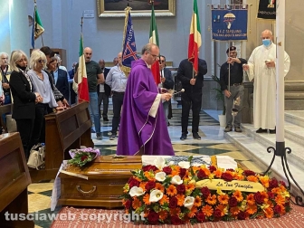 Viterbo - I funerali di Nando Signorelli