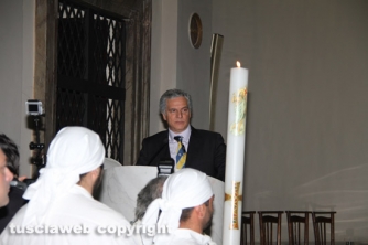 I funerali di Nello –  La celebrazione