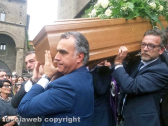 Viterbo - I funerali di Nicoletta Ascenzi