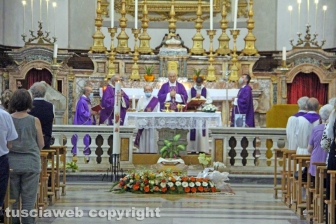 I funerali di Padre Mario Mattei