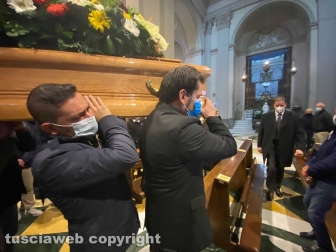 I funerali di Renzo Lucarini