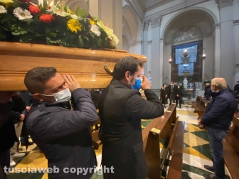 I funerali di Renzo Lucarini