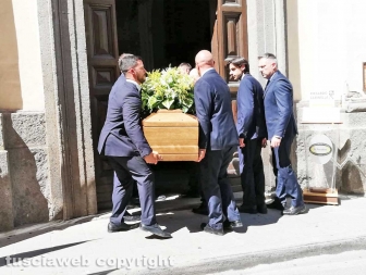 I funerali di Riccardo Carinella