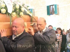 Sorano - I funerali di Valentina e Martina