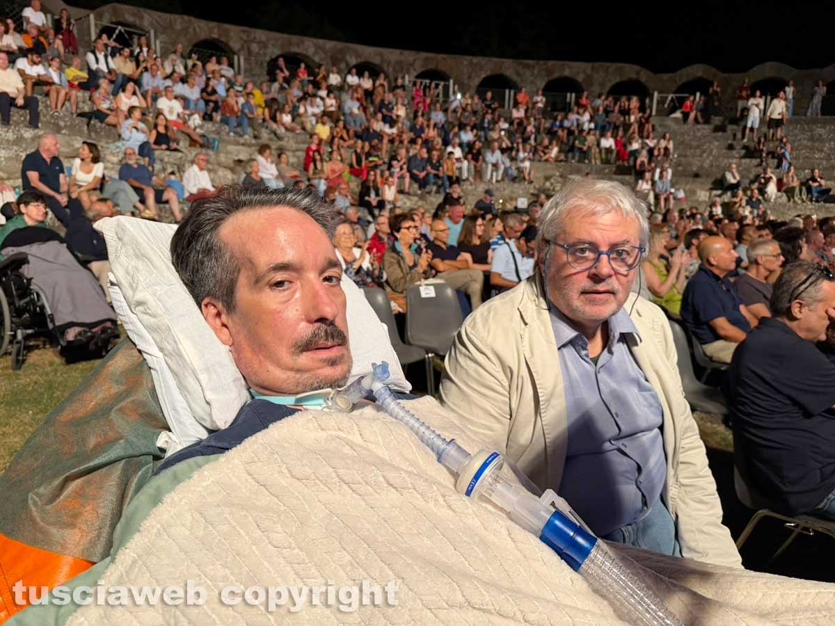 Tuscia in jazz for sla - Pablo Reyes e i Gipsy kings a Ferento - Italo Leali con Carlo Galeotti