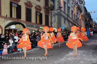 Carnevale di Ronciglione 2016 - Te conosco mascherina