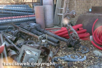 I lampioni a pezzi una decina di anni fa