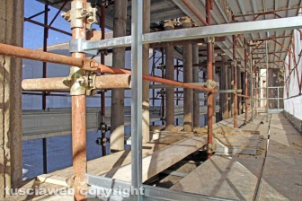 Viterbo - I lavori di messa in sicurezza della loggia di Palazzo dei papi