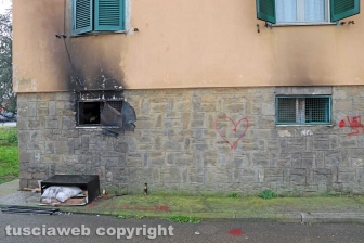 I locali andati a fuoco nella palazzina al Carmine