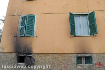 I locali andati a fuoco nella palazzina al Carmine