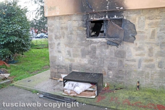 I locali andati a fuoco nella palazzina al Carmine