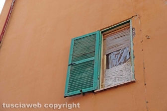 I locali andati a fuoco nella palazzina al Carmine