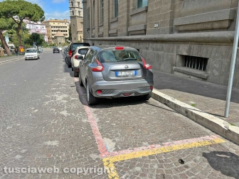 Viterbo - I parcheggi rosa di via Ascenzi