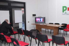 L'attesa dei risultati nella sede del Pd