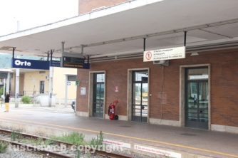 Pendolari bloccano il treno