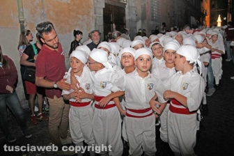 I piccoli facchini del centro storico