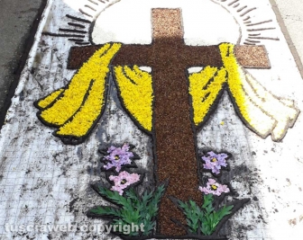I preparativi per l'Infiorata del Corpus Domini