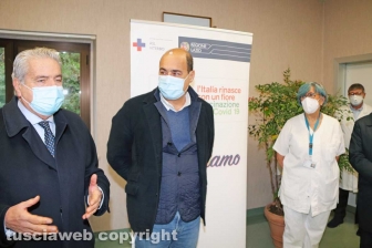 Viterbo - I primi vaccini anti-Covid a Belcolle