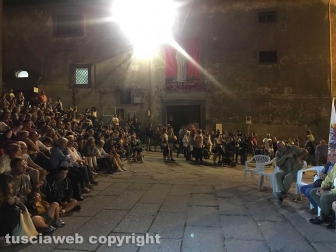 I racconti sotto la macchina sulla nascita del Sodalizio