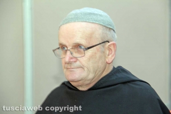 I sacerdoti della città dei Papi