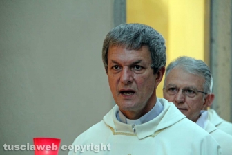 I sacerdoti della città dei Papi