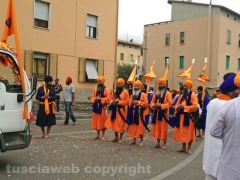 Viterbo - I sikh invadono il Pilastro