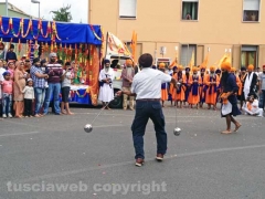 Viterbo - I sikh invadono il Pilastro