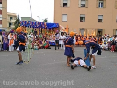 Viterbo - I sikh invadono il Pilastro