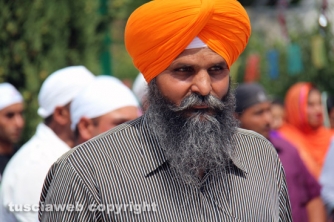 I sikh invadono Viterbo