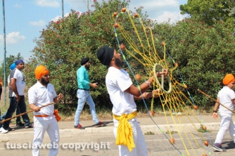 I sikh invadono Viterbo