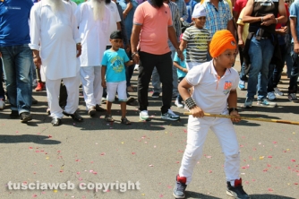 I sikh invadono Viterbo