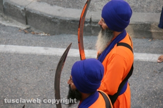 I sikh invadono Viterbo