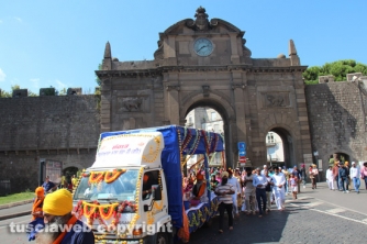 I sikh invadono Viterbo