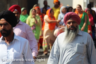I sikh invadono Viterbo