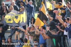 Calcio -  Viterbese - I tifosi festeggiano la serie D