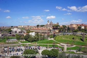 I turisti invadono la città dei Papi