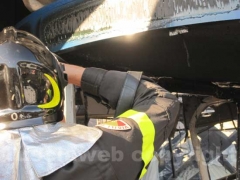 I vigili del fuoco tra le macerie