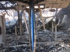 I vigili del fuoco tra le macerie