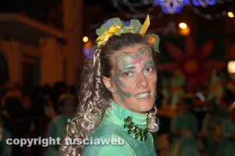 La mascherata La magia della natura