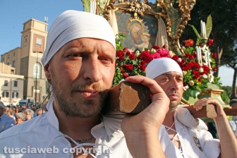 I volti della processione di Santa Maria Liberatrice